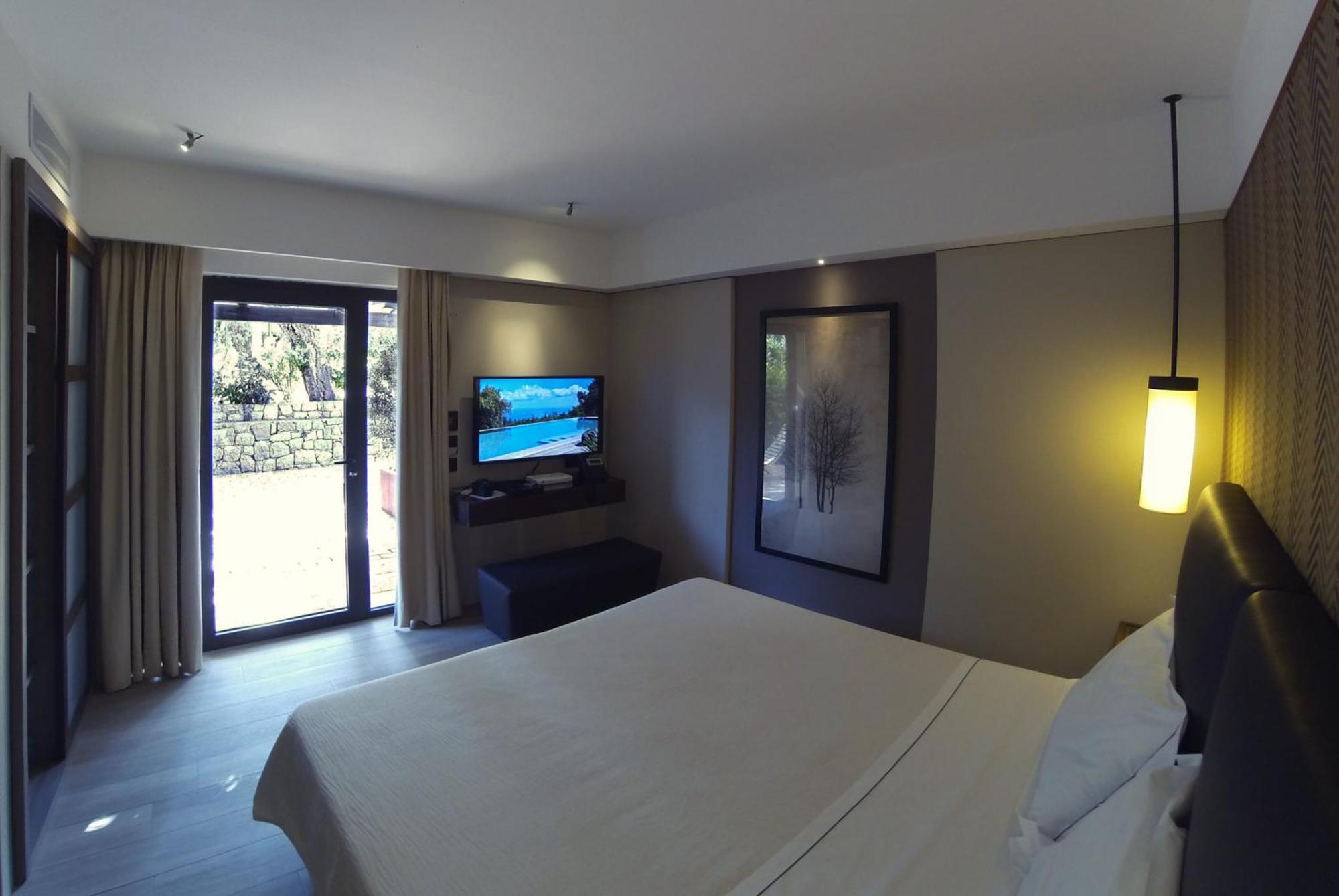 Vallegrande Nature Resort By Geocharme Cefalu Luaran gambar